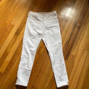 311 shaping skinny levi jeans